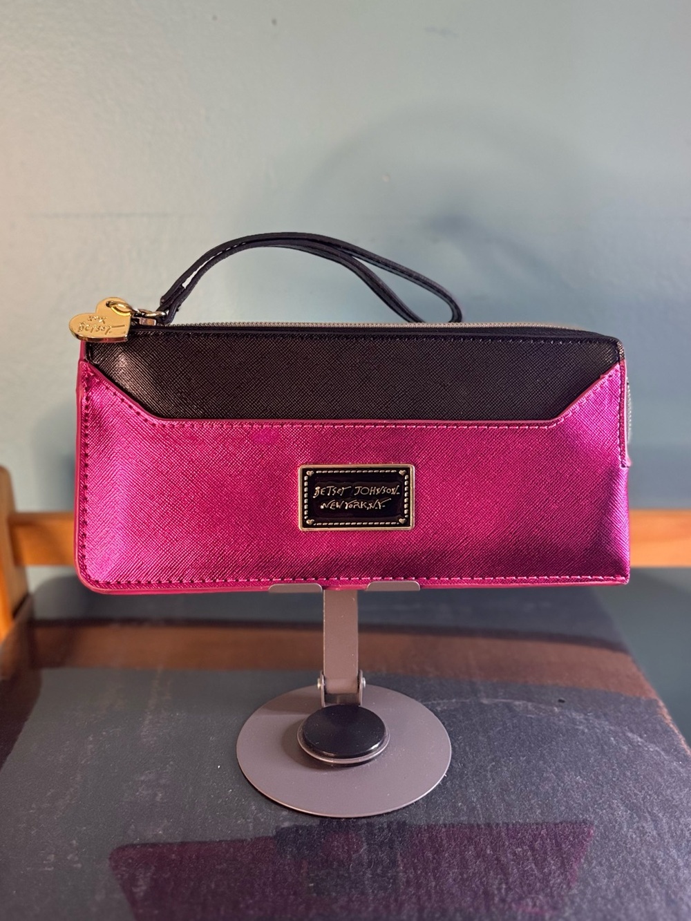 Betsey Johnson Metallic Fuchsia and Black Saffiano Wristlet  NWOT